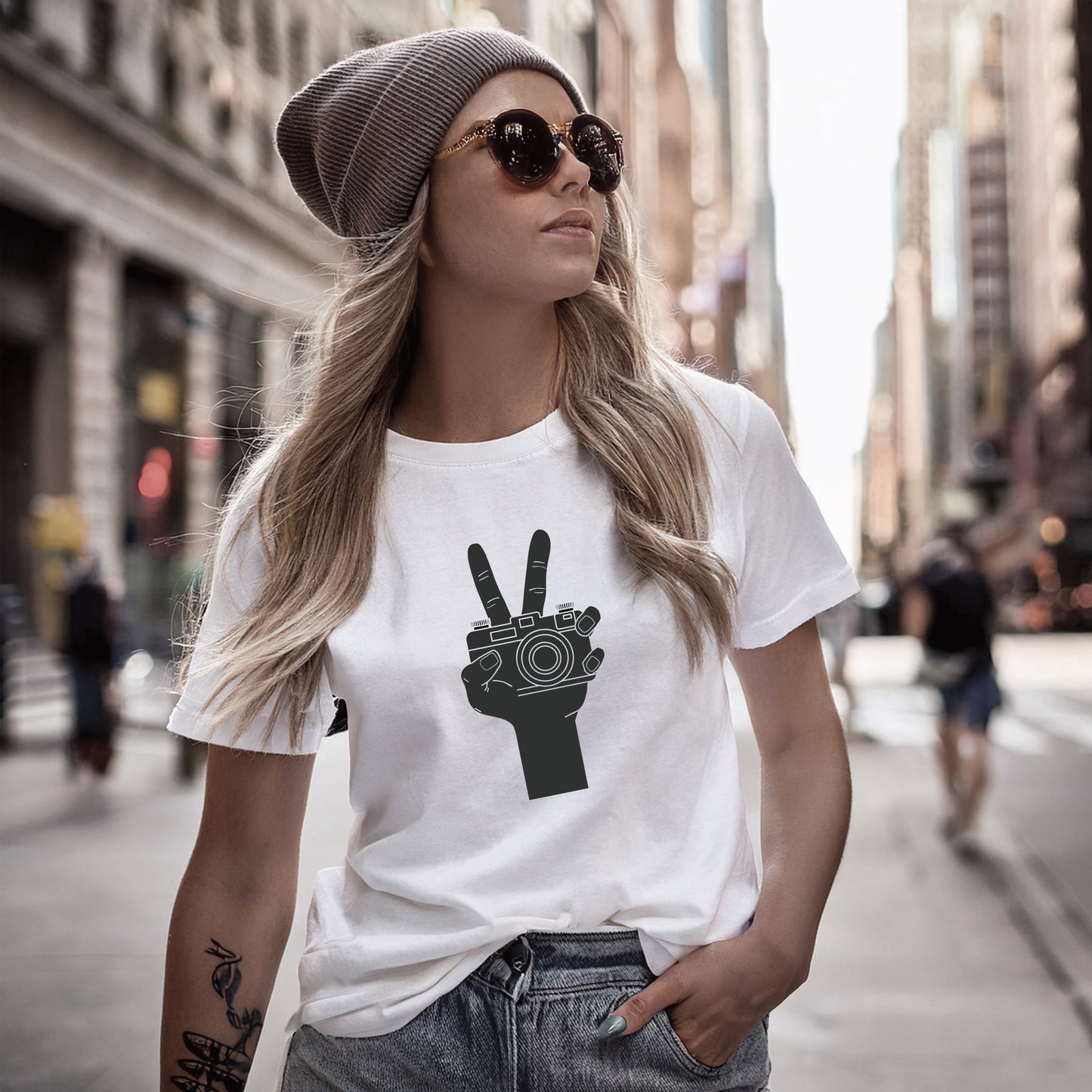 FOCUS ON PEACE Softstyle T-Shirt
